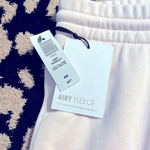 Brand New - Aritzia Airy Fleece Trackpants - Size M - Crystal Pink